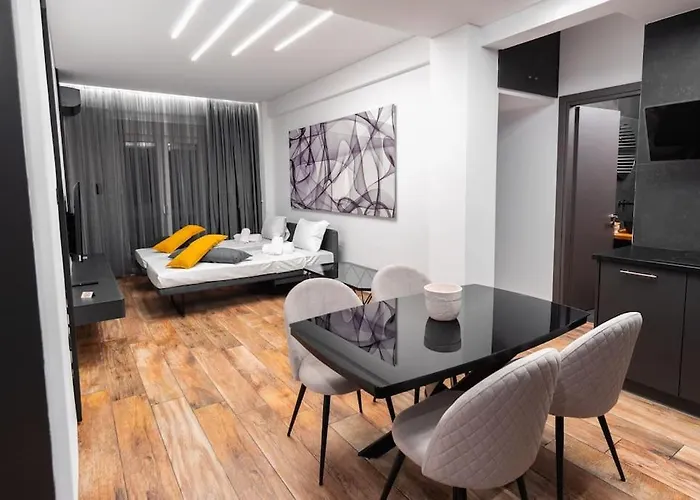 The Modern Flat 25