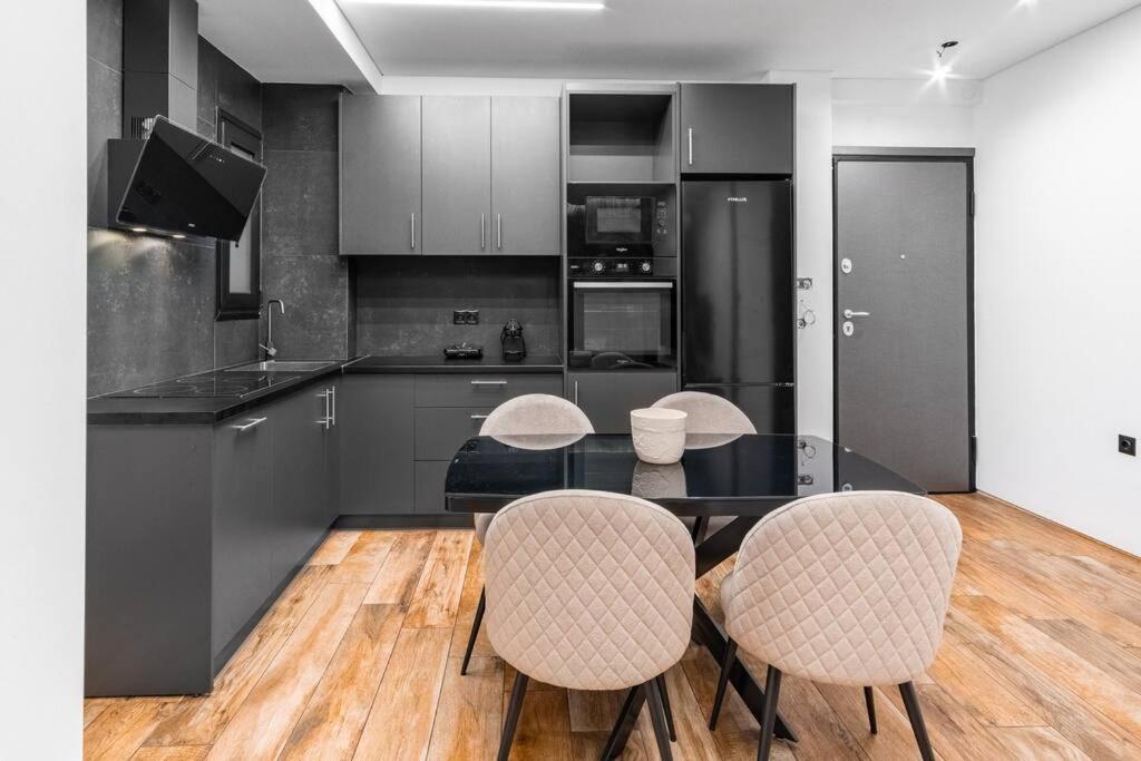 The Modern Flat 25 Athens